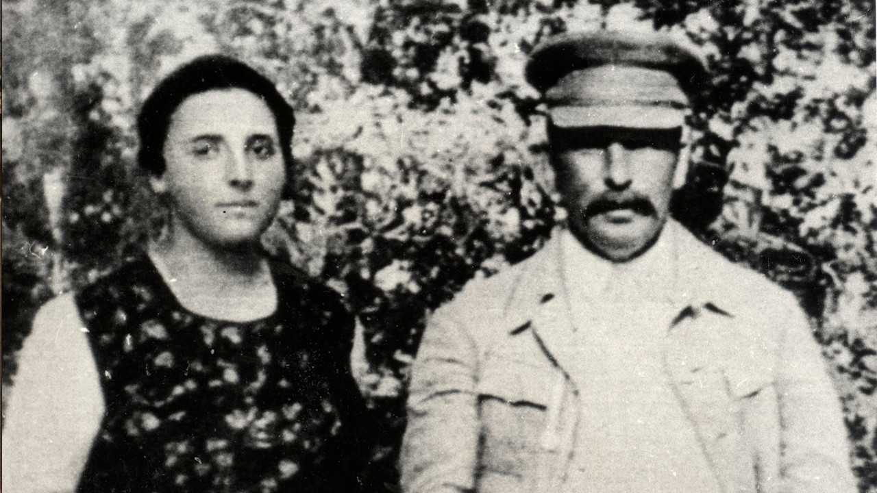 Nadezhda Sergeevna, a vida da segunda esposa de Josef Stalin