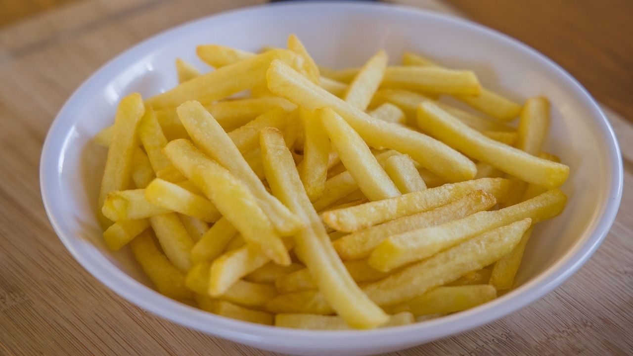 EUA: Briga por preço da batata frita termina com tiroteio em lanchonete