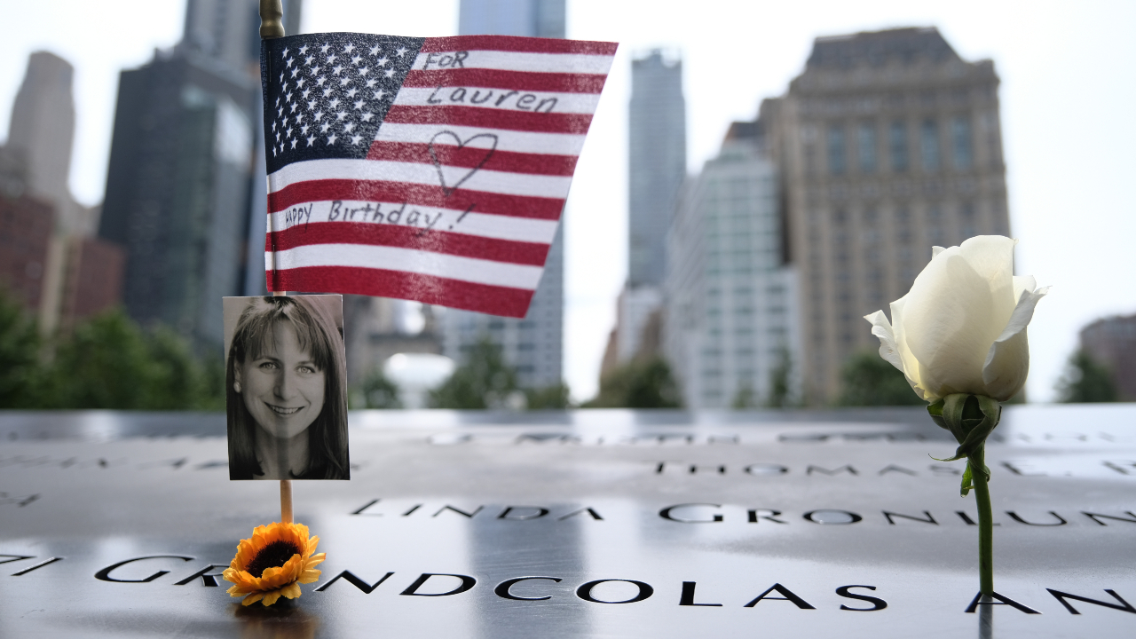Mais duas vítimas do 11 de setembro são identificadas por investigadores de Nova York