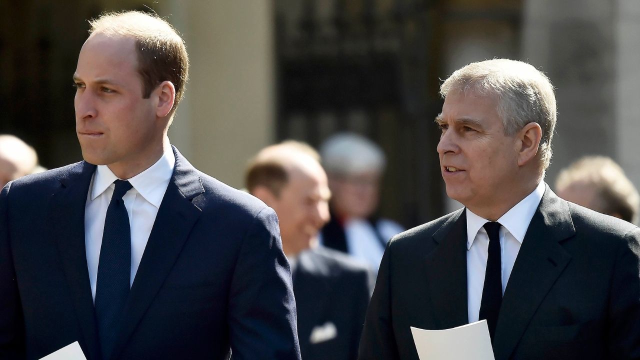 O que o príncipe William disse a Andrew logo após perda de títulos do tio