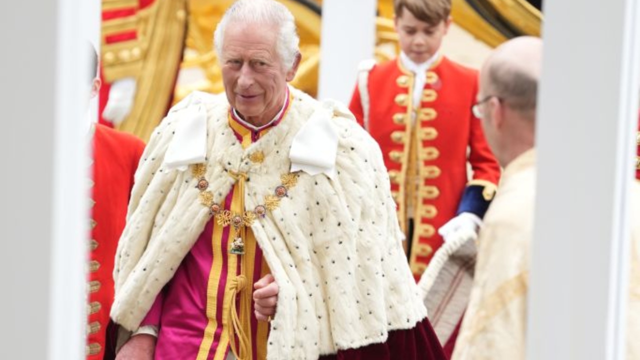 Entenda o motivo por trás dos oito meses de espera para a coroação de Charles III