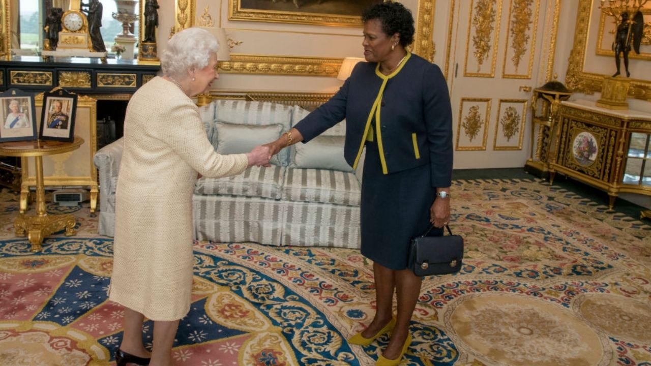 Elizabeth II deixará de ser chefe de Estado de Barbados nesta segunda-feira