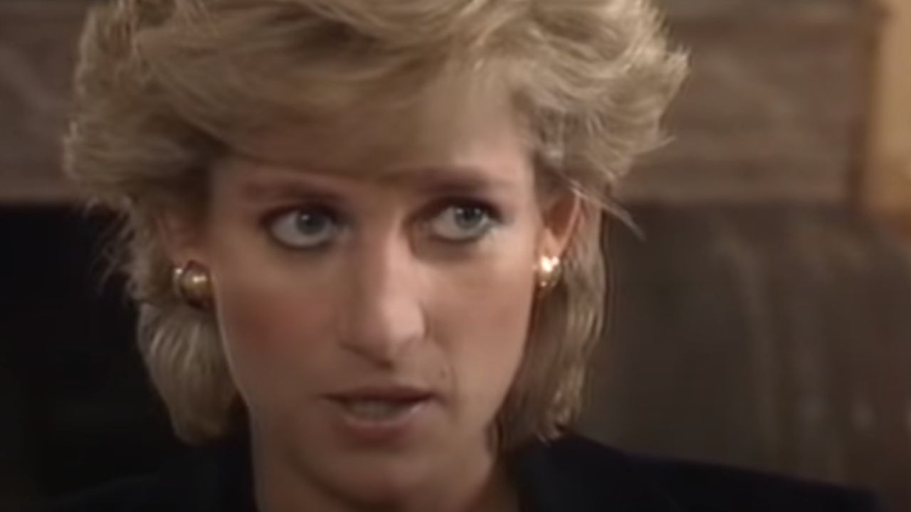 Polícia britânica não investigará entrevista polêmica de Diana em 1995