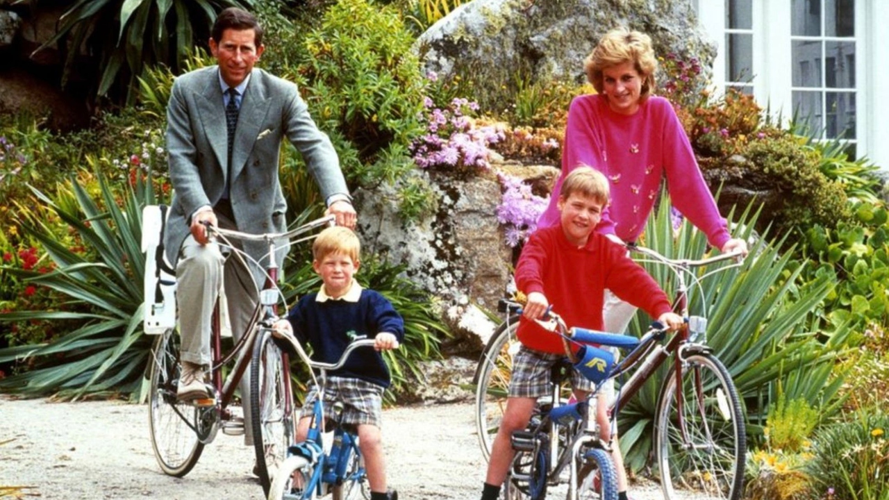 O motivo bizarro pelo qual a bicicleta da princesa Diana foi comprada
