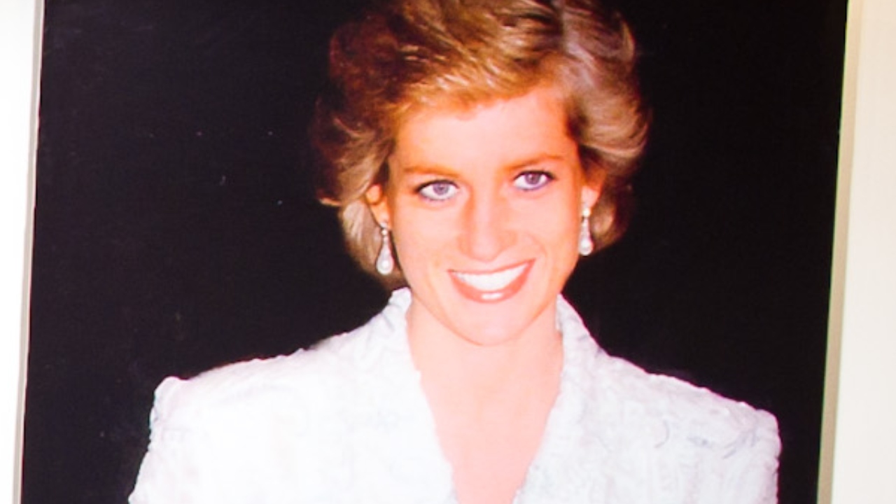 A tensão entre Charles e o irmão de Diana às vésperas do funeral da princesa de Gales