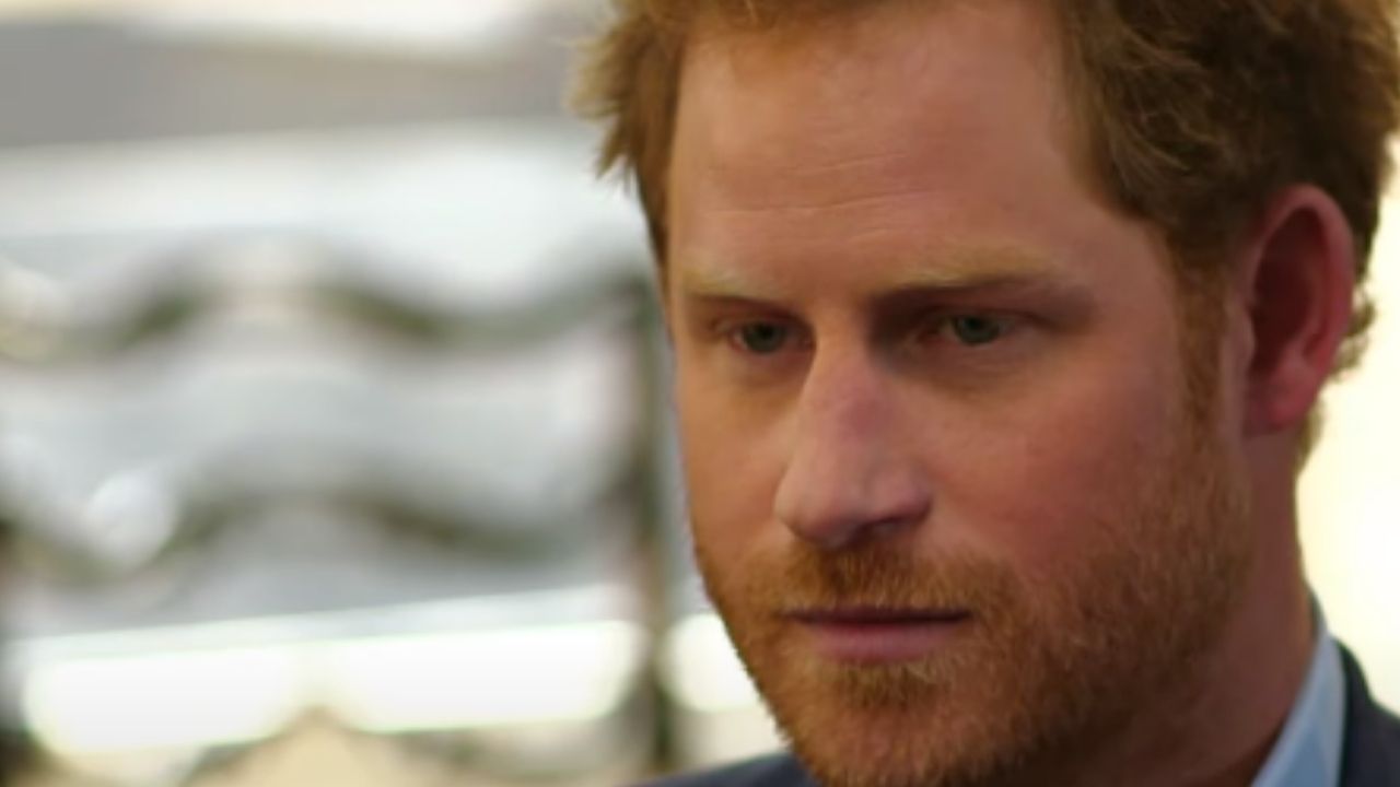 Príncipe Harry está abalado com a morte de sua madrinha, diz imprensa britânica
