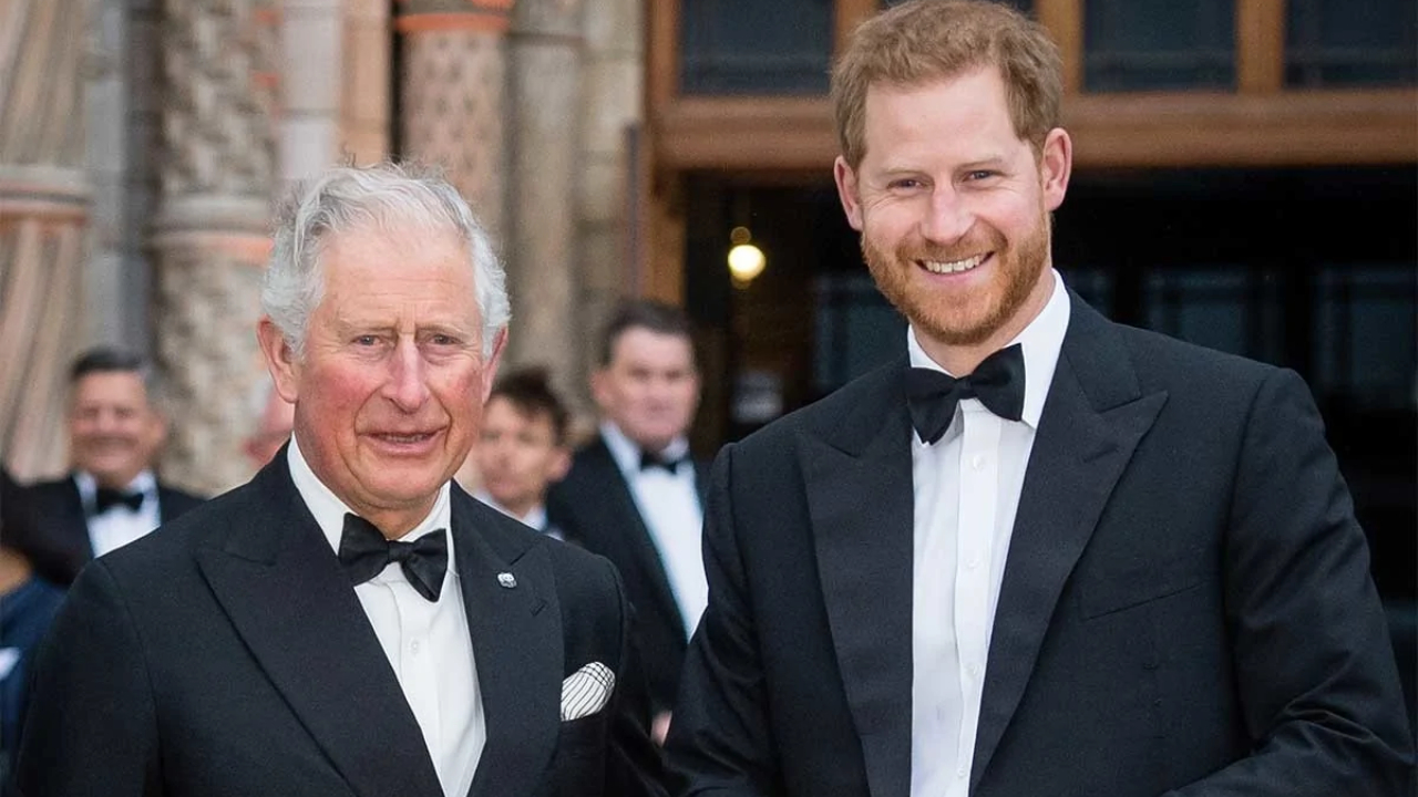 Dias após entrevista, Harry fala com Charles e William pela primeira vez, segundo jornalista