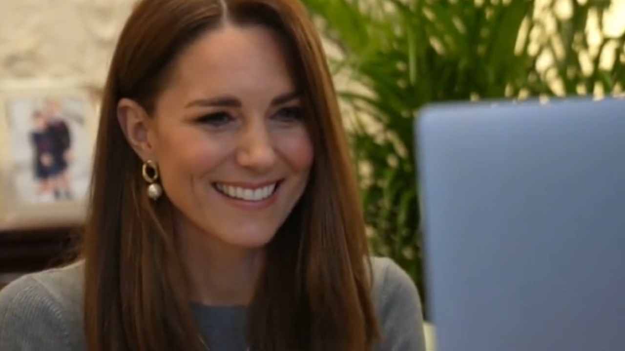 Kate Middleton diz estar “exausta” com sua nova rotina na quarentena