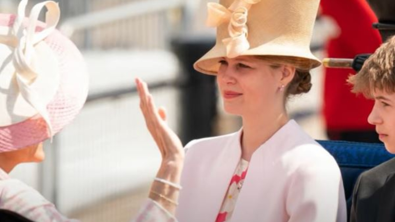Neta de Elizabeth II trabalha em floricultura recebendo R$ 40 reais por hora, diz jornal