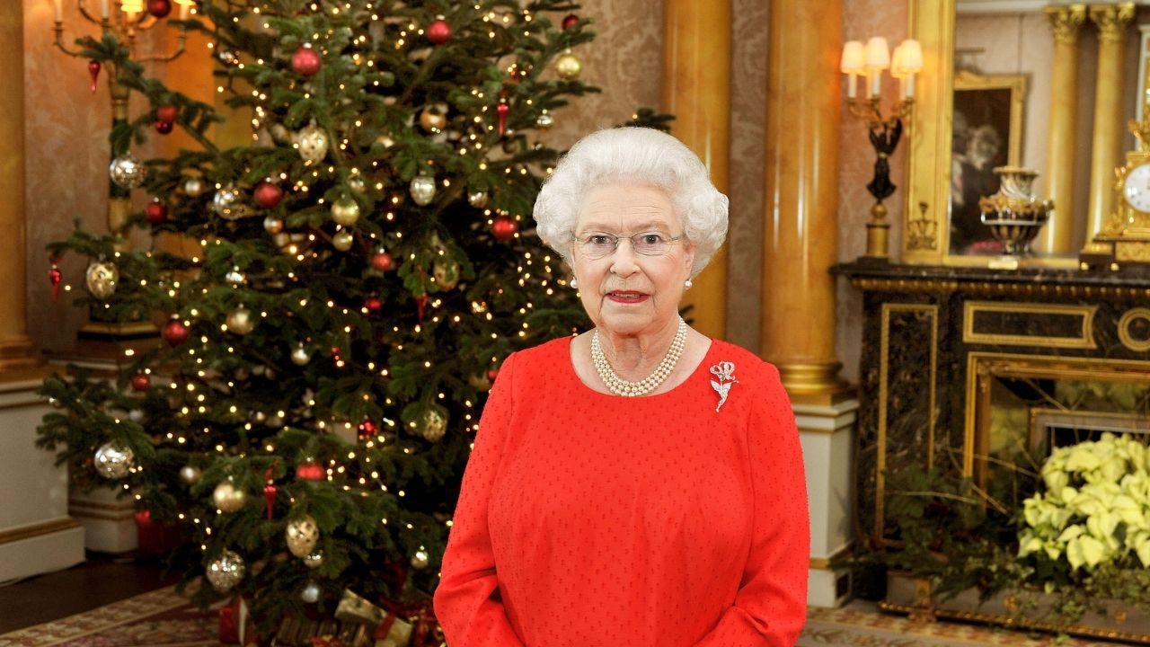 Como foi o Natal da rainha Elizabeth II?