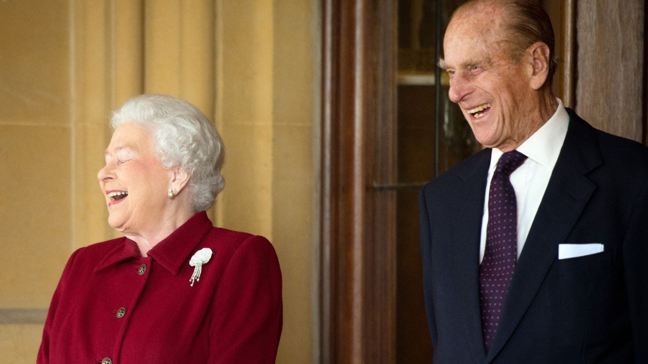 A morte do príncipe Philip afetou a linha de sucessão ao trono britânico?