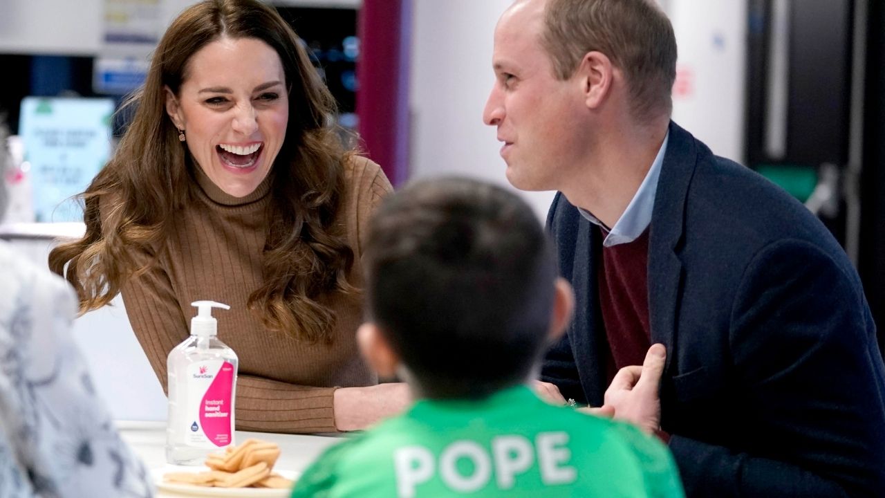 William relembra dor de perder Diana, ao consolar garoto: ‘Fica mais fácil’