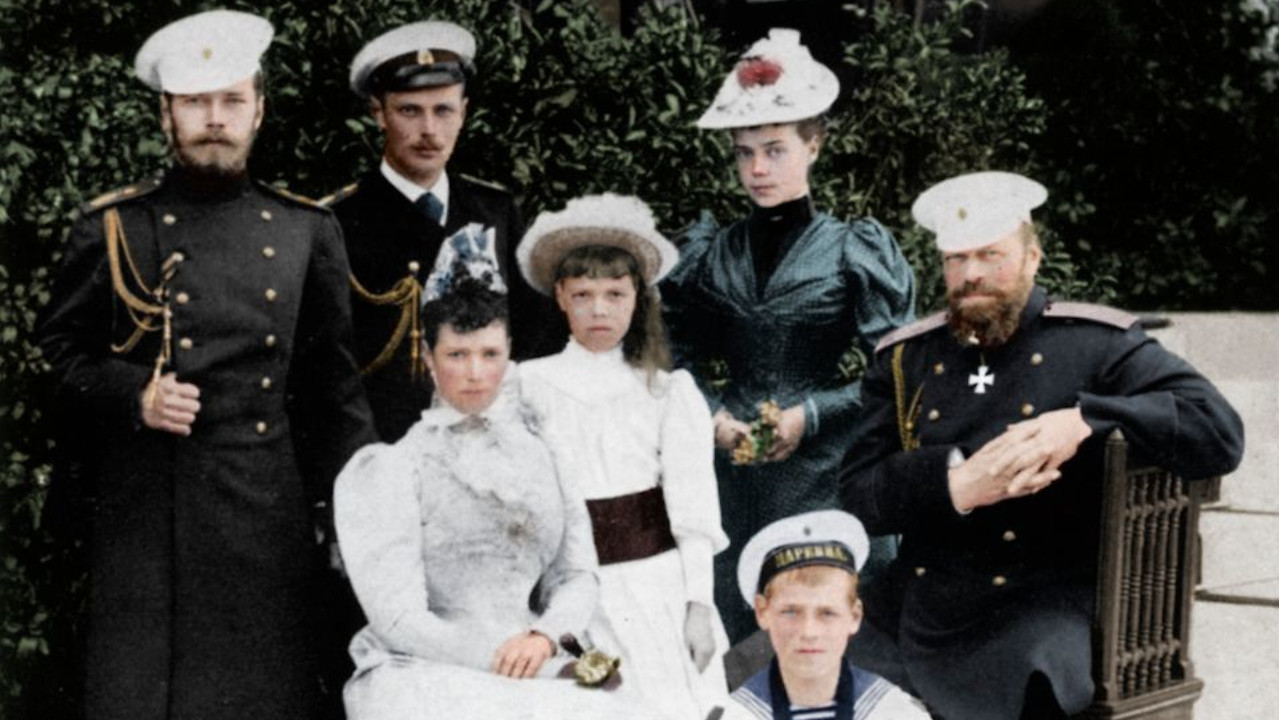 Alguém poderia ter evitado a tragédia dos Romanov?