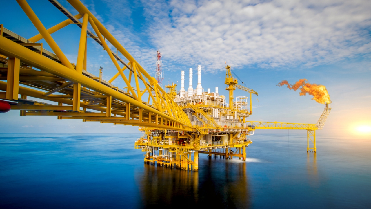 Aprenda sobre o processo de extração e produção do petróleo