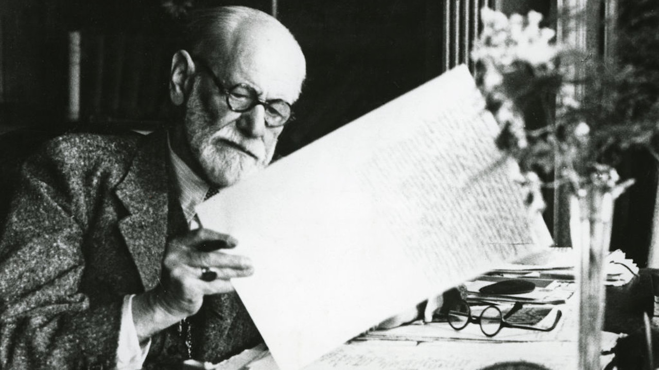De Maria Antonieta a Freud: conheça a caligrafia de 7 figuras históricas