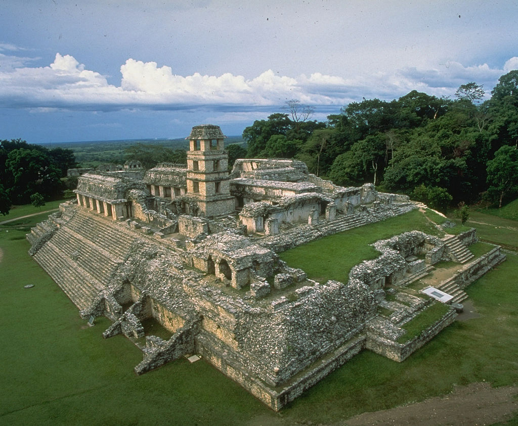 Civilização Maia a partir de 5 obras indispensáveis - Aventuras na História