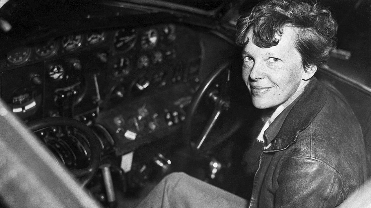 Possíveis ossos de Amelia Earhart são enviados para analise de DNA