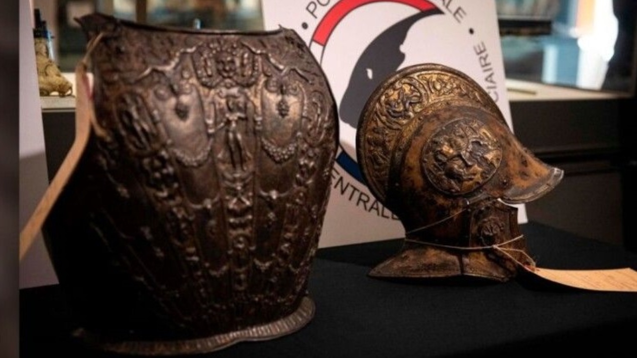 38 anos depois, Louvre recebe armadura renascentista que havia sido roubada