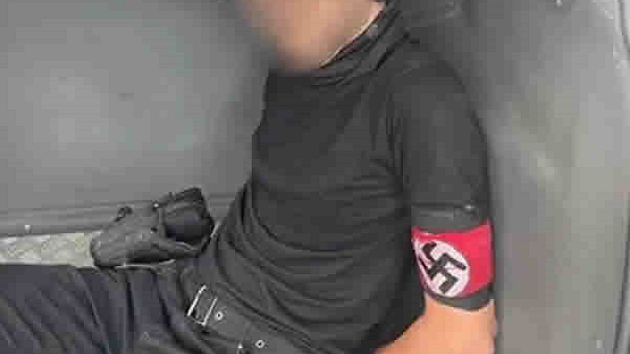 Mãe defende filho que tentou atacar escola: “Ele não é nazista”