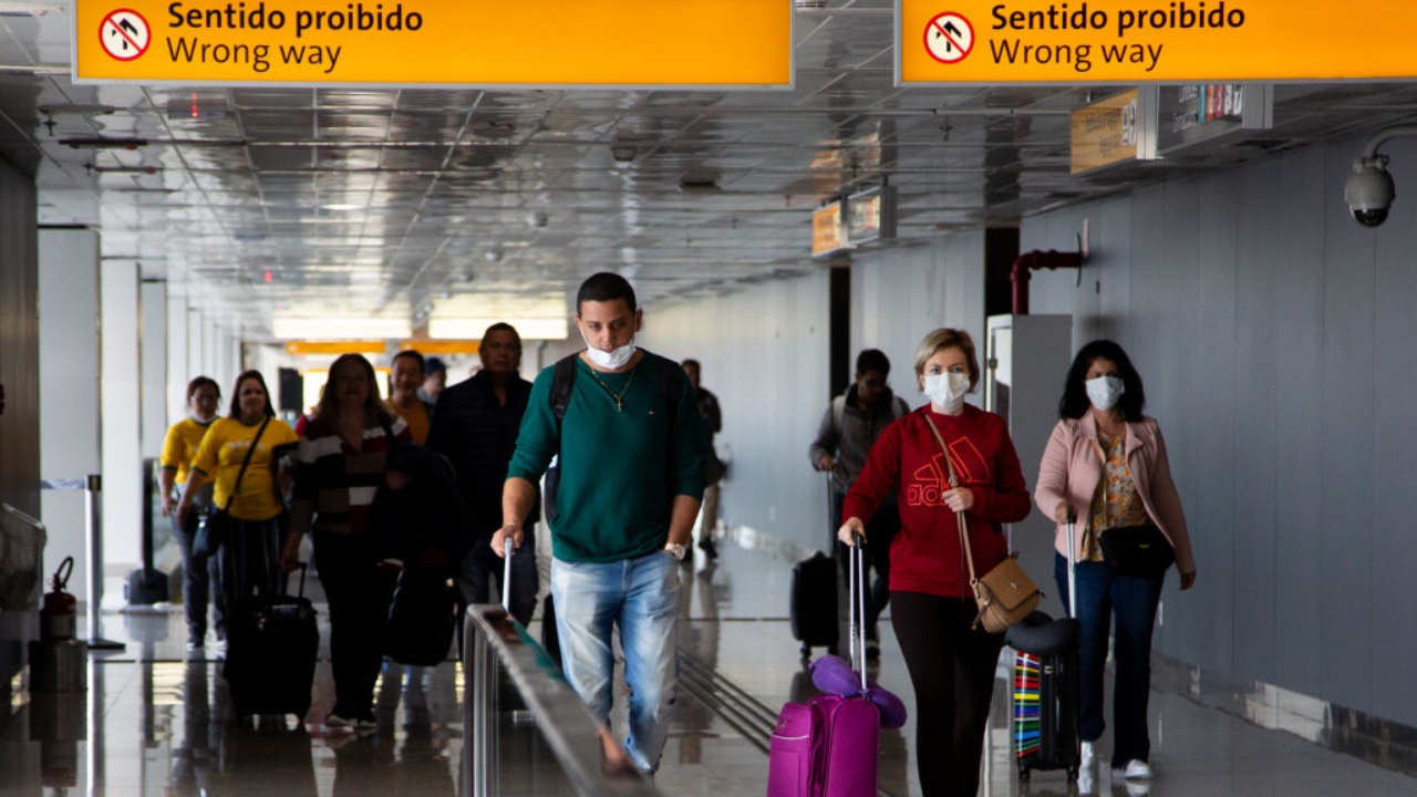 Vídeo mostra momento de explosão de mala no Aeroporto de Guarulhos