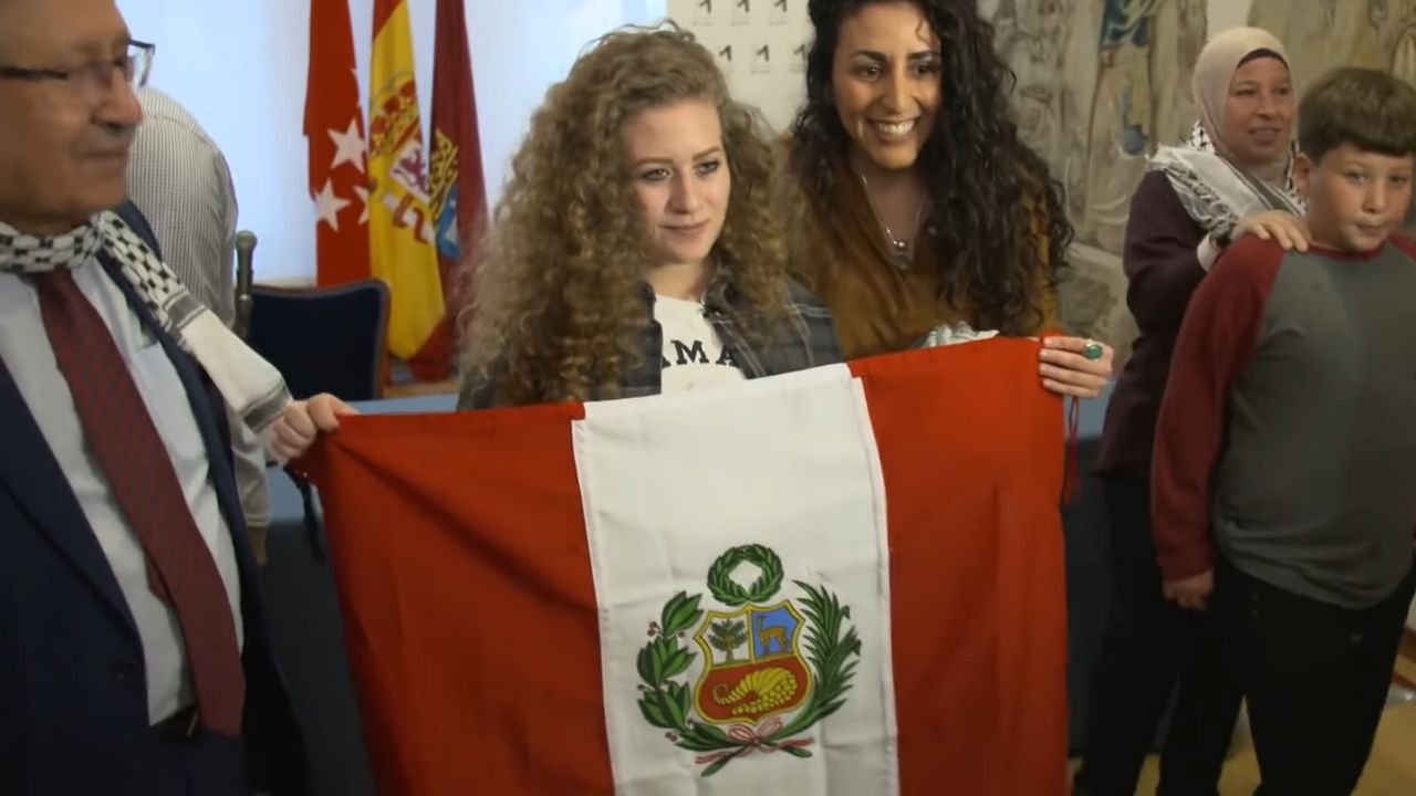 Jovem ativista da resistência palestina é presa pelo exército de Israel