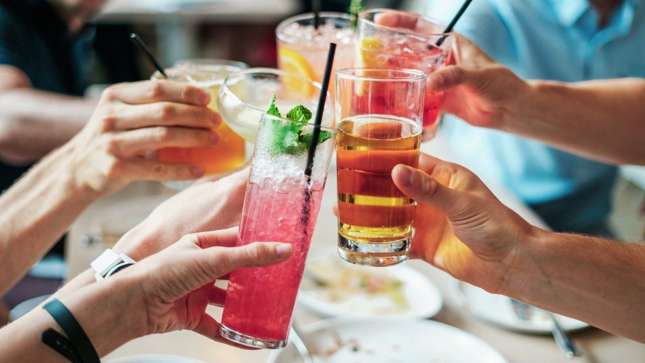 Fila para transplante de fígado por consumo de álcool dispara durante isolamento social, aponta estudo