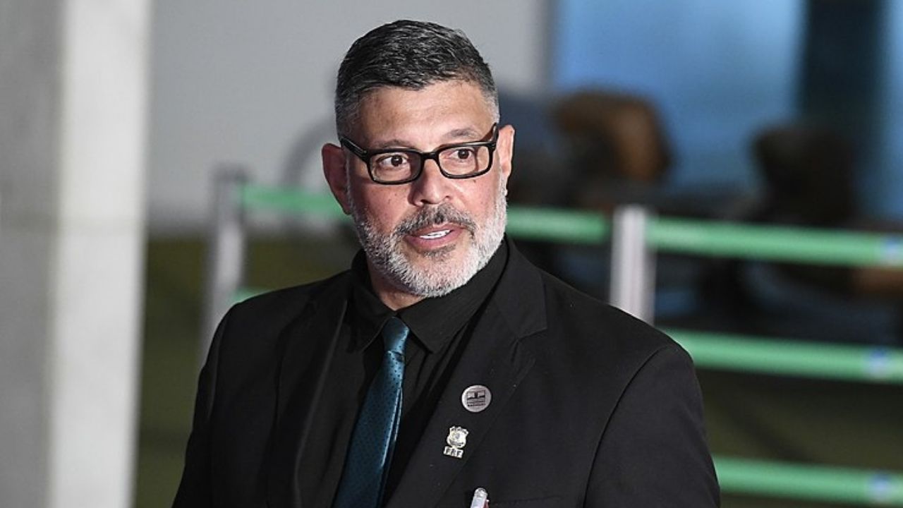 Alexandre Frota quer que vacina seja obrigatória para votar