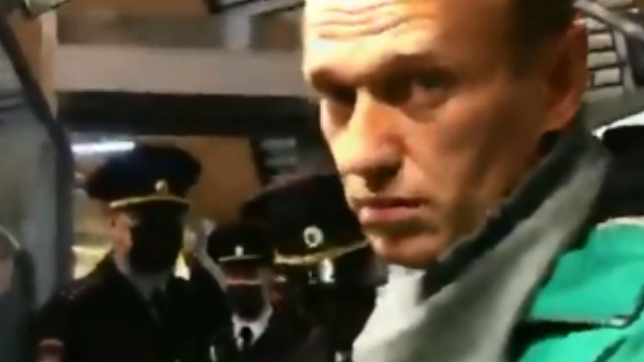 Estados Unidos e União Europeia exigem libertação do opositor russo Alexei Navalny
