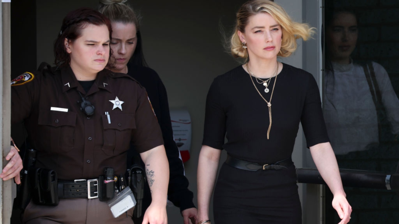 Após perder para Johnny Depp, Amber Heard abre novo processo contra o ator