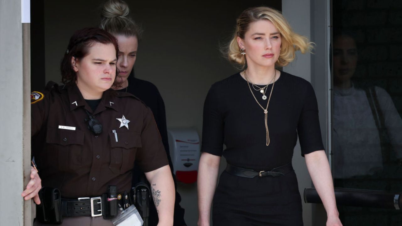 Os próximos passos de Amber Heard após derrota em disputa com Johnny Depp