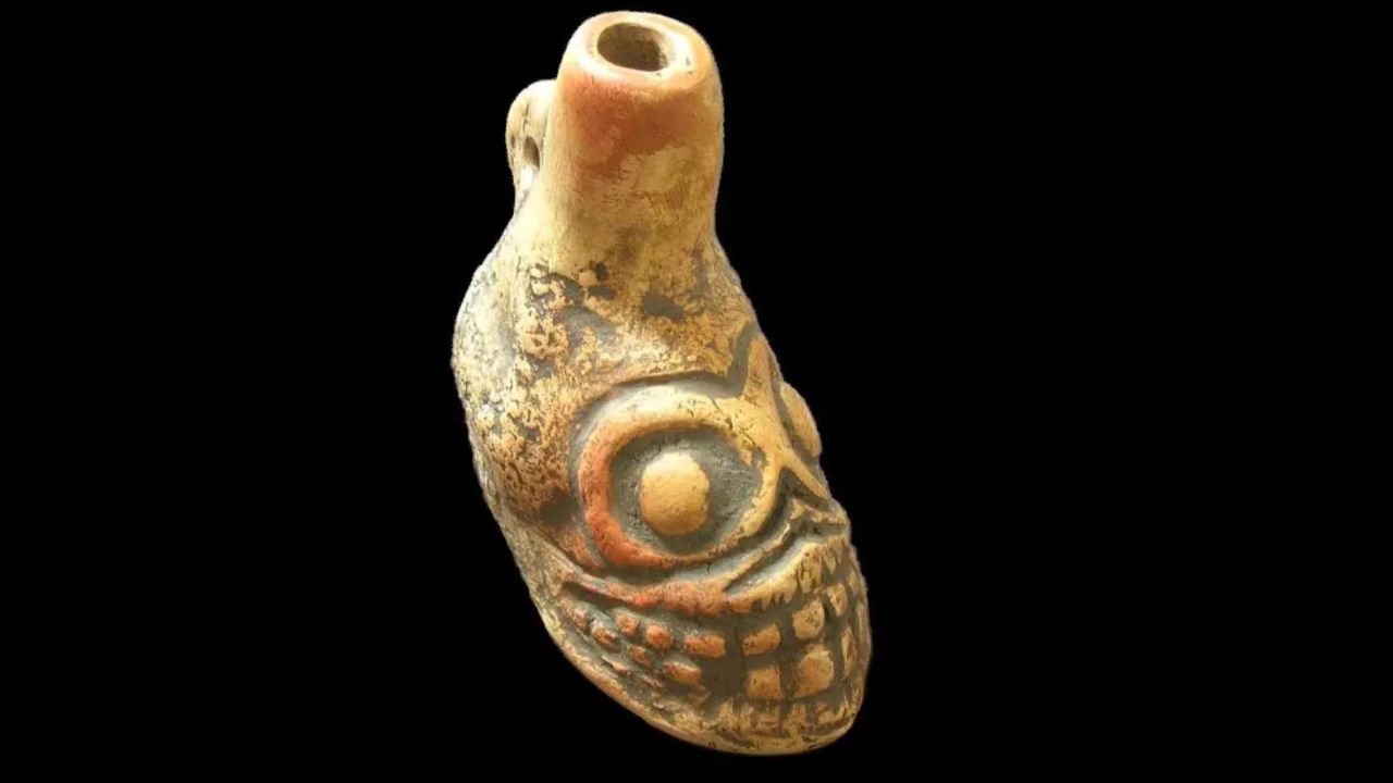 Engenheiro dos EUA recria “apito da morte” asteca