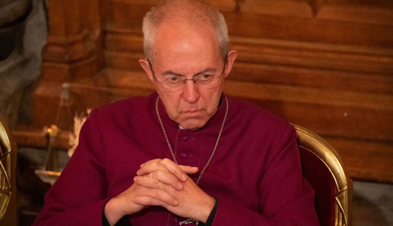 Bispos de Igreja da Inglaterra se recusam a apoiar casamento religioso gay