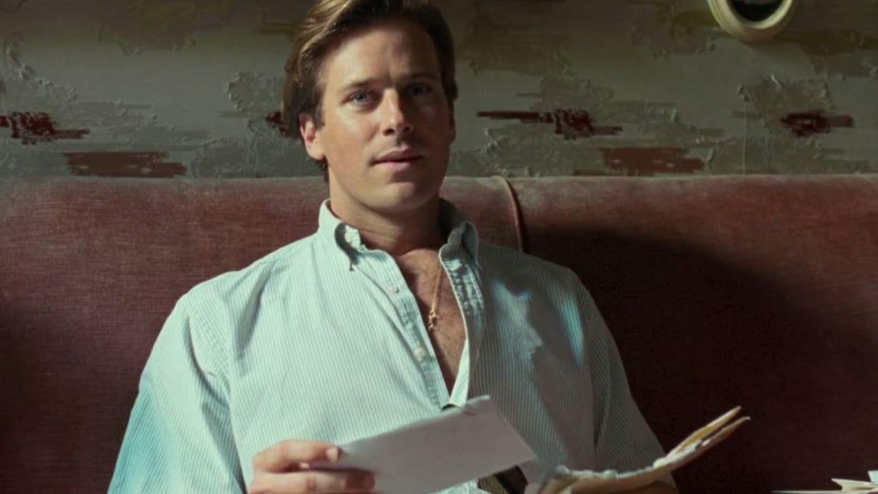 Armie Hammer: Ator acusado de canibalismo virou gerente de hotel?