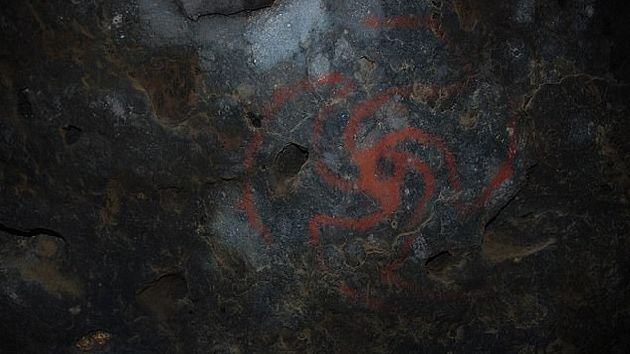 Arte rupestre sugere que nativos se reuniam, há 500 anos, para ficarem chapados em caverna, diz estudo