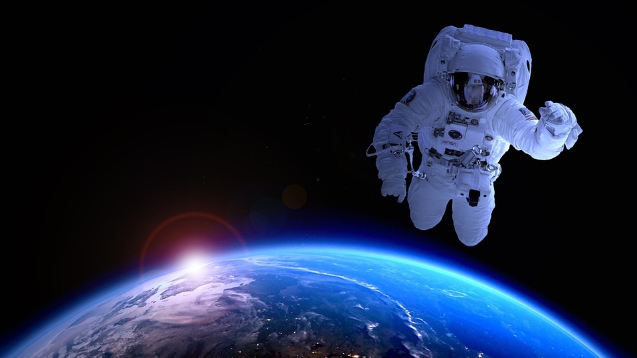 Perdeu R$ 160 mil: Idosa é enganada por golpista que dizia ser ‘astronauta russo’