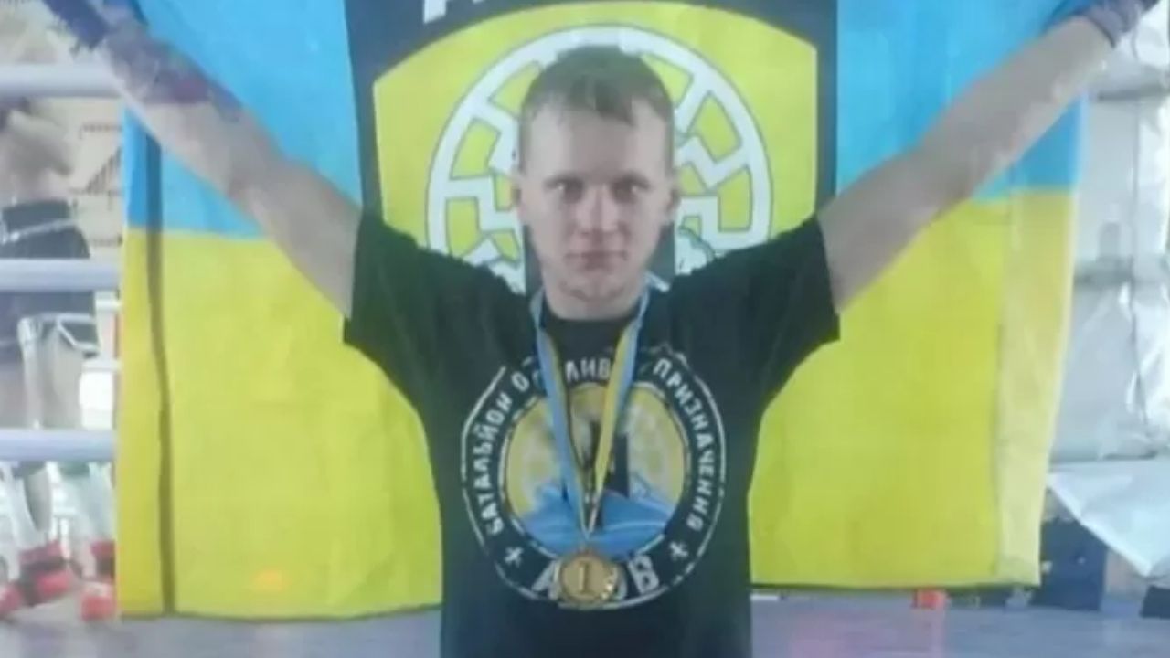 Ucraniano campeão mundial de kickboxing morre em combate