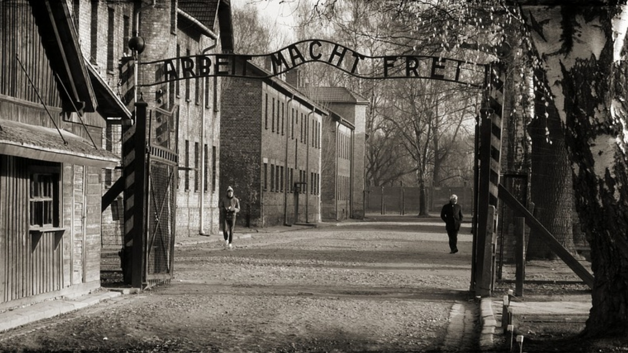 Pensando nas próximas gerações, Museu de Auschwitz terá tour virtual