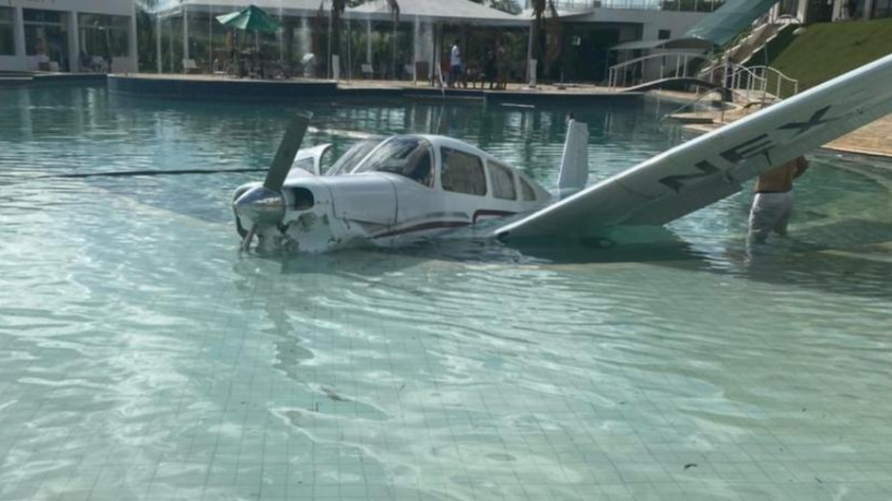 Aeronave cai dentro de piscina em hotel de Minas Gerais