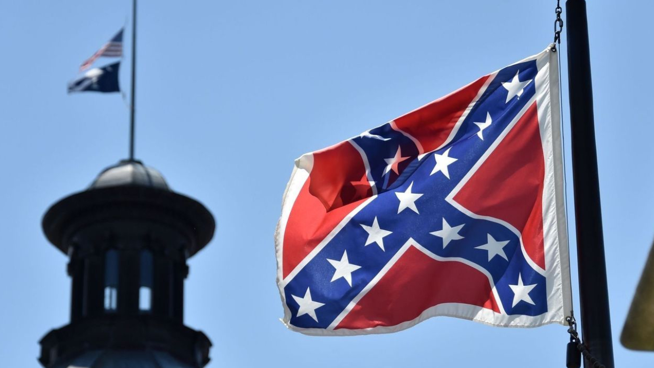 Marinha dos EUA decide banir bandeira dos Estados Confederados