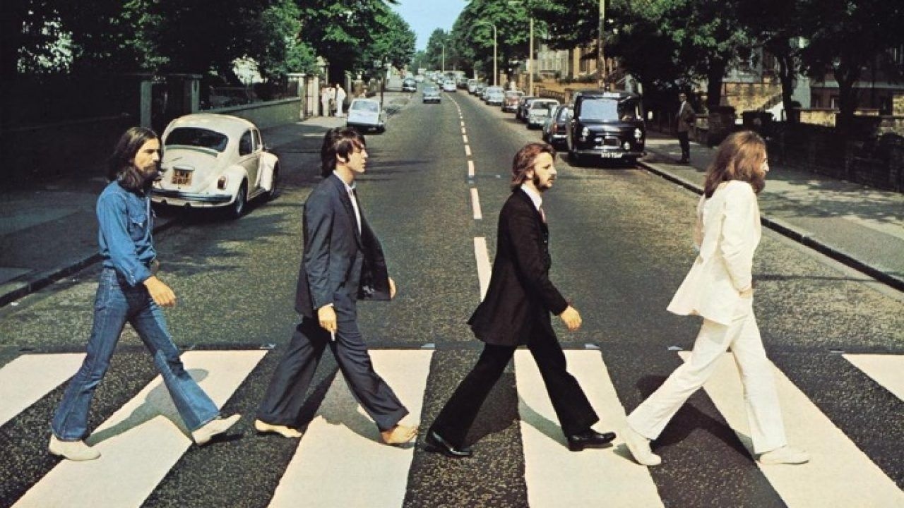 Ao tentar recriar icônica cena na Abbey Road, Paul Mccartney quase foi atropelado