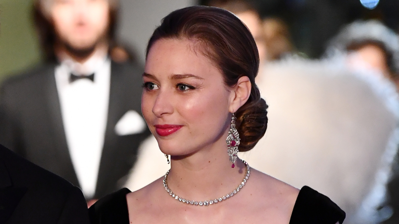 Superando Kate Middleton e Meghan Markle, italiana é considerada a mais elegante da realeza europeia