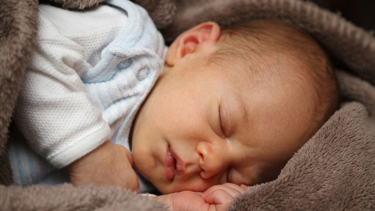 Espanha volta a financiar tratamento de fertilidade para mulheres solteiras e LGBTQ+