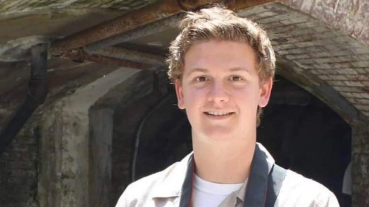 Causa da morte de Austin Majors, ator de ‘Nova York contra o crime’, é revelada