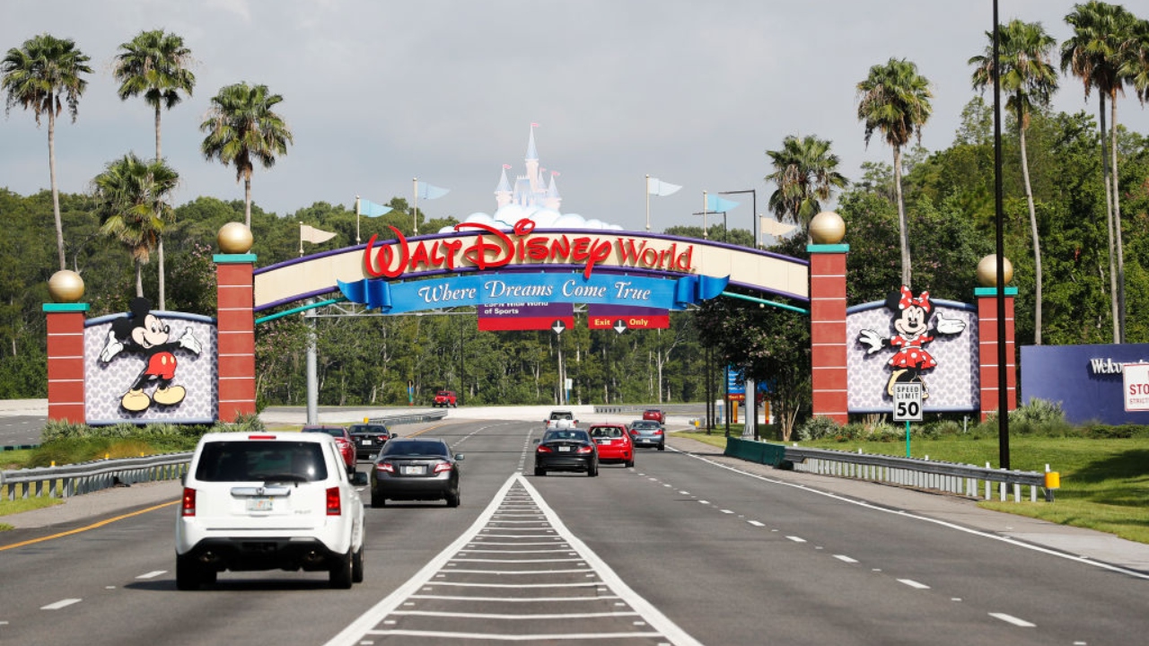 Disney: Mulher se machuca em parque aquático e pede indenização com valor curioso
