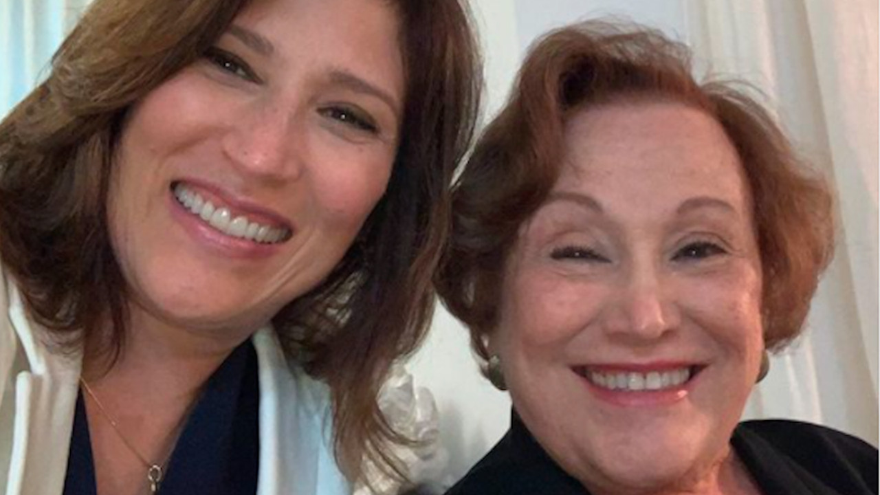 “Minha mãe, minha vida”: Beth Goulart se despede da mãe, Nicette Bruno, morta por complicações da Covid-19