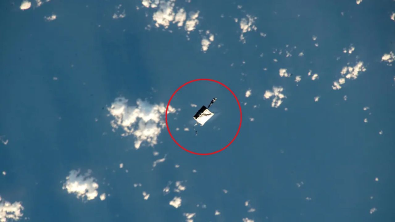 Saiba como ver a bolsa de ferramentas derrubada por astronautas da Nasa