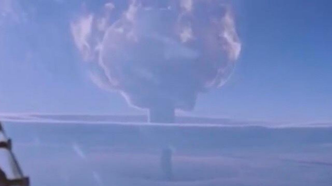 Maior teste nuclear da História: veja fotos da bomba Tsar, que explodiu há 58 anos