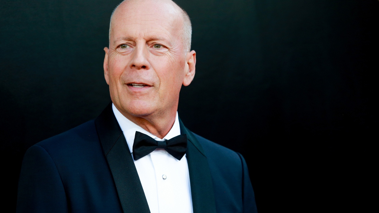 Como consequência de sua doença, Bruce Willis não reconhece mais a mãe