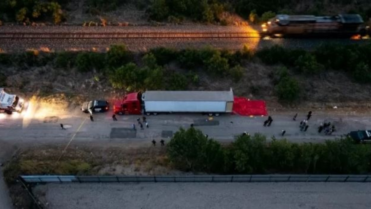 O que foi divulgado até agora sobre o caminhão encontrado com mais de 40 mortos nos EUA