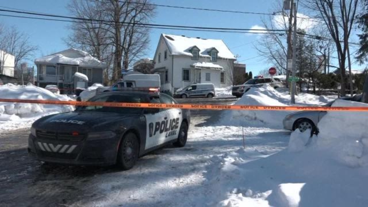 Canadá: Homem invade creche com ônibus e mata duas crianças
